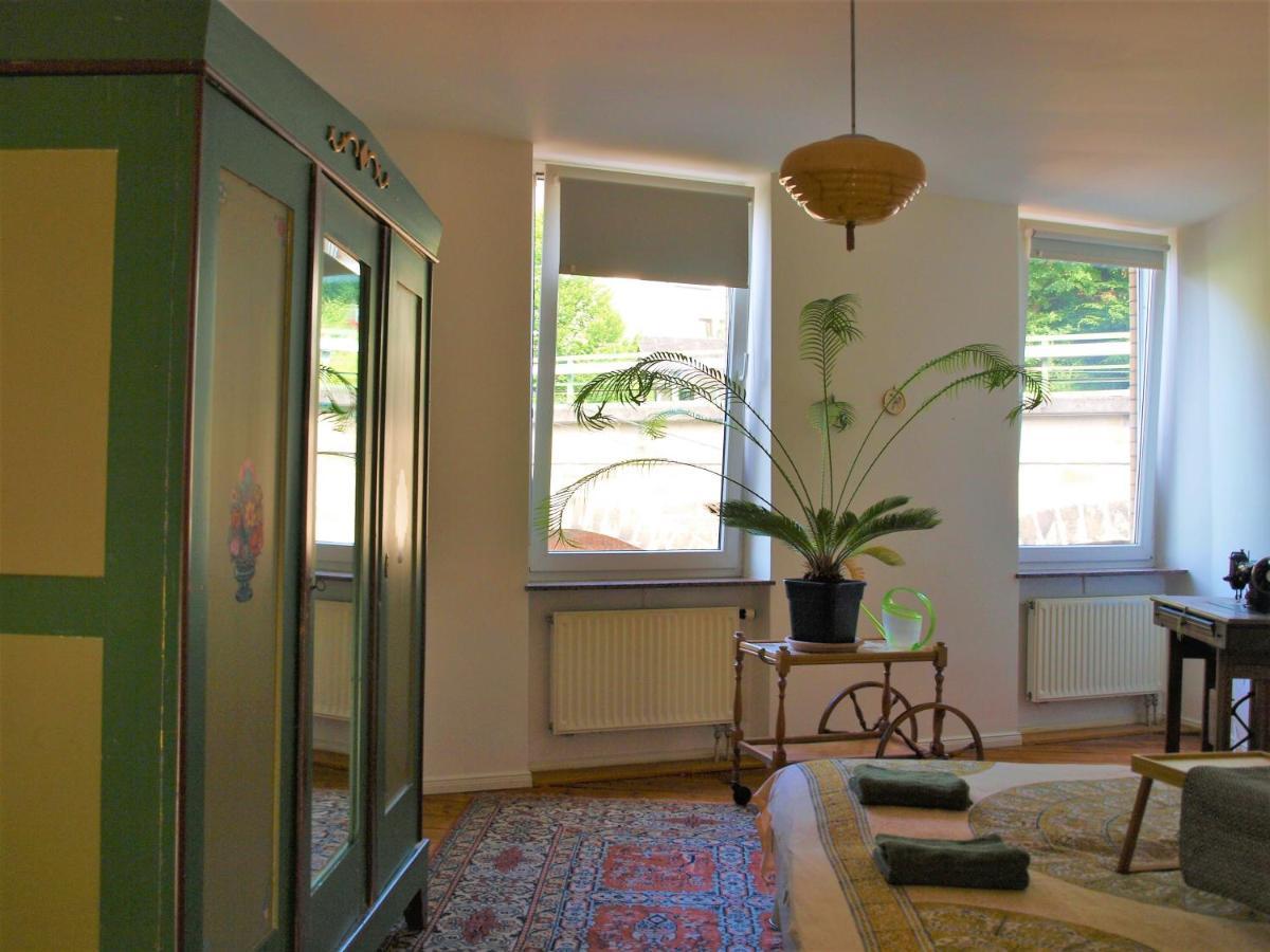 Vintage-Altbauwohnung, Smarttv & Kaffeevollautomat Idar-Oberstein Bagian luar foto
