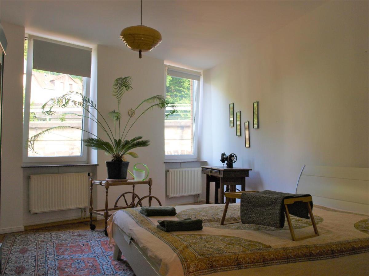 Vintage-Altbauwohnung, Smarttv & Kaffeevollautomat Idar-Oberstein Bagian luar foto