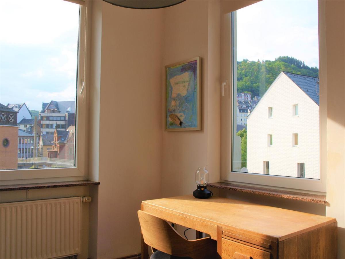 Vintage-Altbauwohnung, Smarttv & Kaffeevollautomat Idar-Oberstein Bagian luar foto