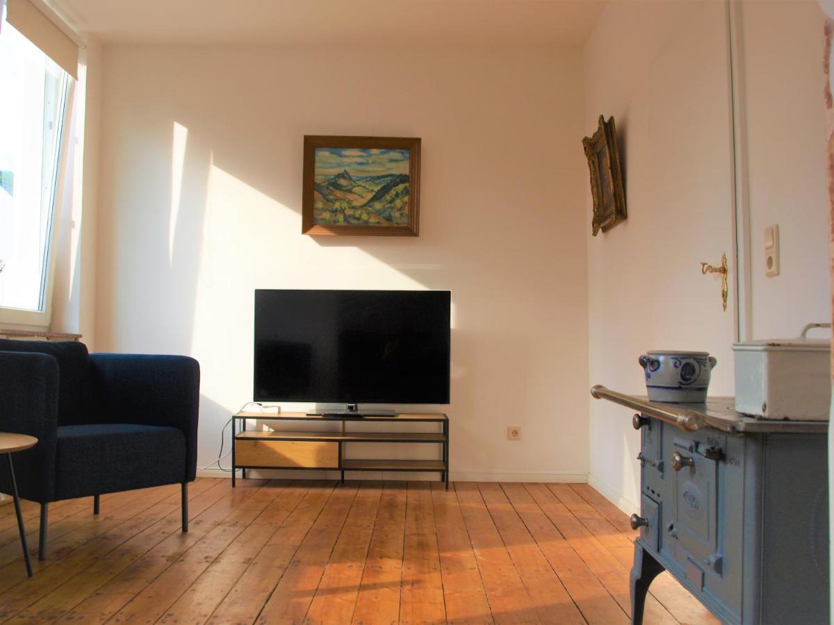 Vintage-Altbauwohnung, Smarttv & Kaffeevollautomat Idar-Oberstein Bagian luar foto
